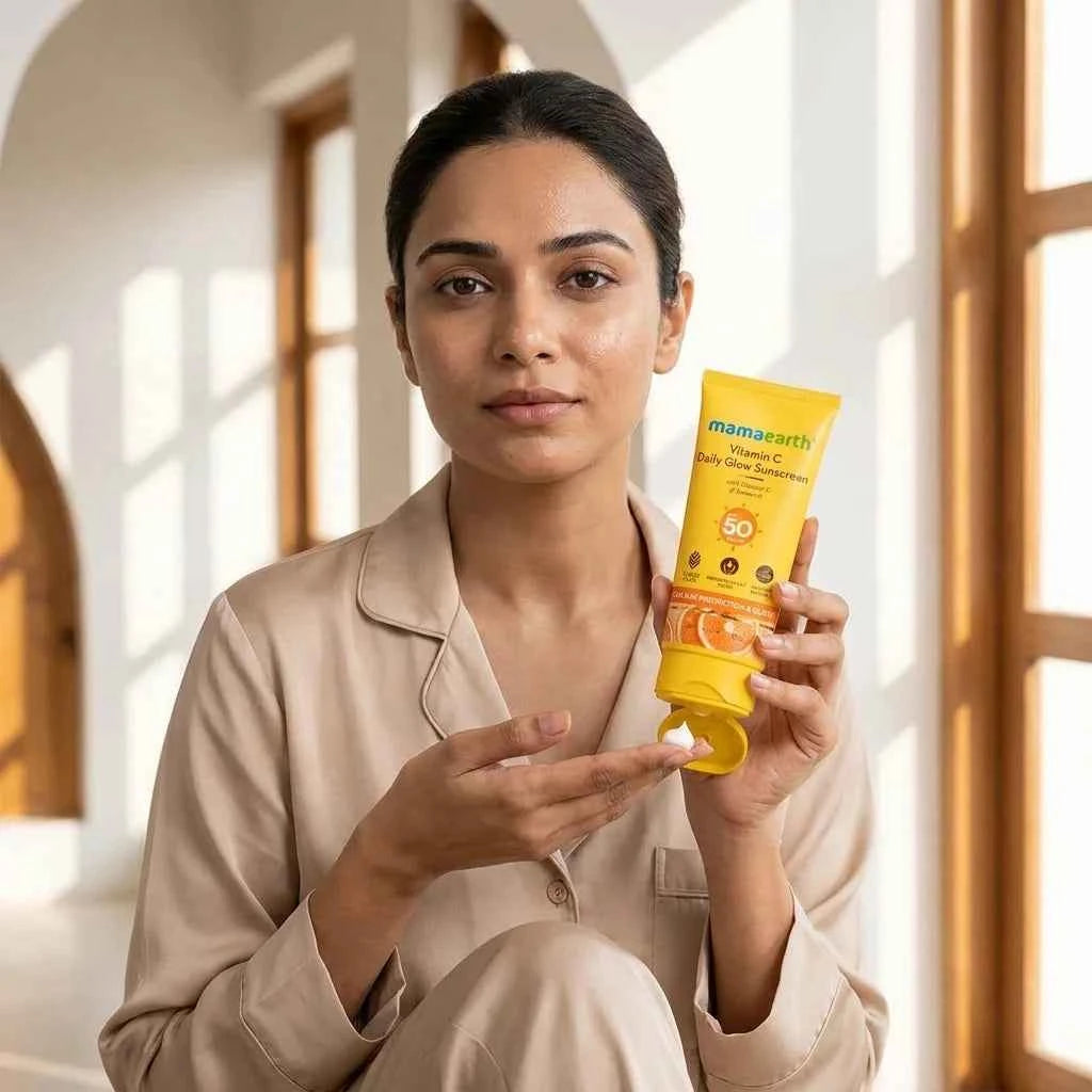 mamaearth vitamin c daily glow sunscreen spf 50 pa+++ 50g with vitamin c & turmeric | broad spectrum uva & uvb protection | for all skin types