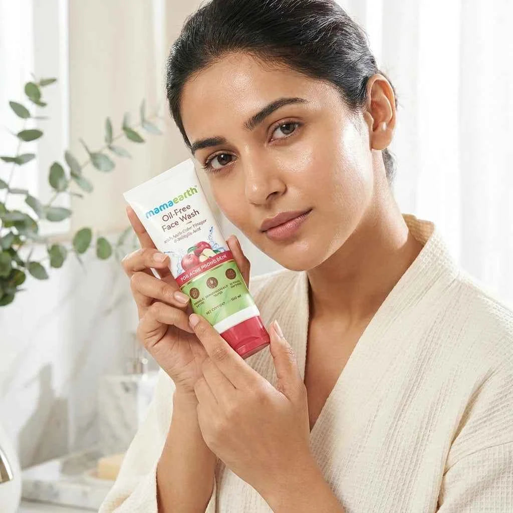 Mamaearth Oil Free Face Wash 100ml with Apple Cider Vinegar &amp; Salicylic Acid | Oil Control Face Wash for Acne Prone Skin
